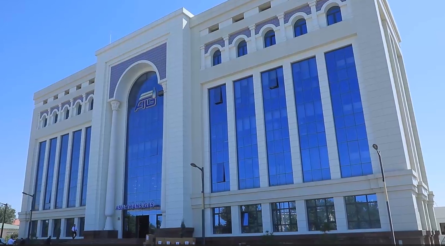Report by the Bukhara NTRCh on gratuitous assistance of JV "Asia Trans Gas" LLC provided to Kanimeh district, Navoi region